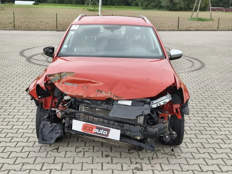 Volkswagen Polo V 6R 2