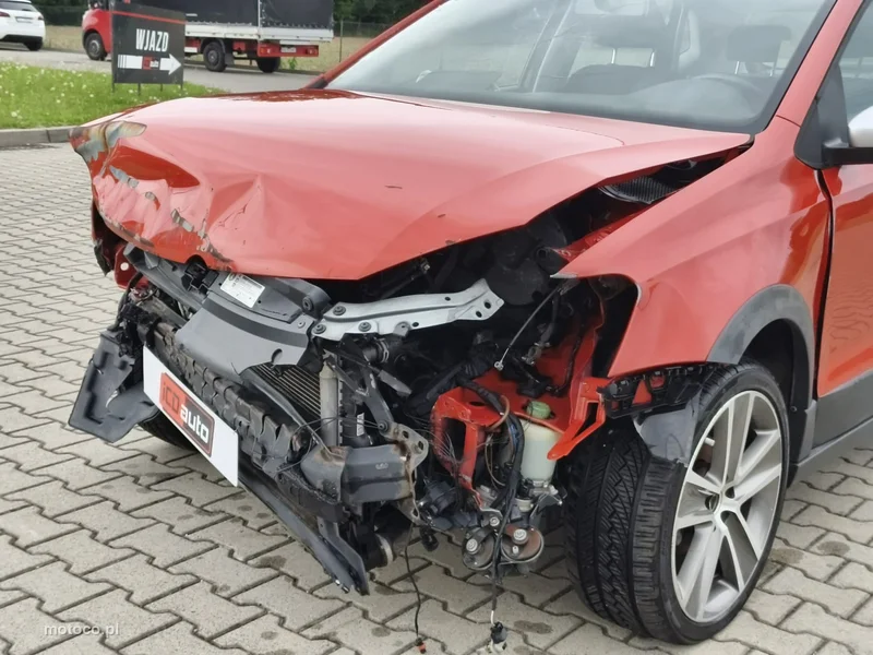 Volkswagen Polo V 6R 3