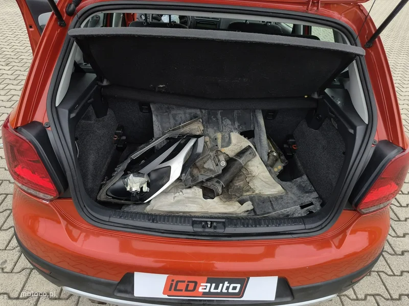 Volkswagen Polo V 6R 25