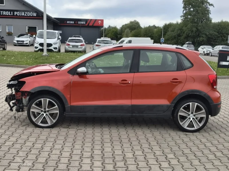 Volkswagen Polo V 6R 4