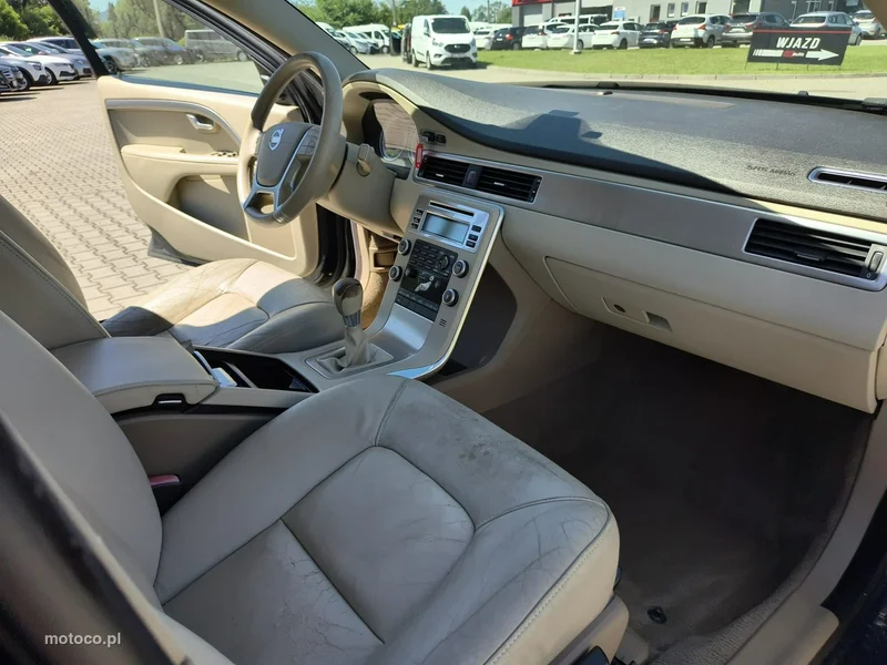 Volvo S80 11
