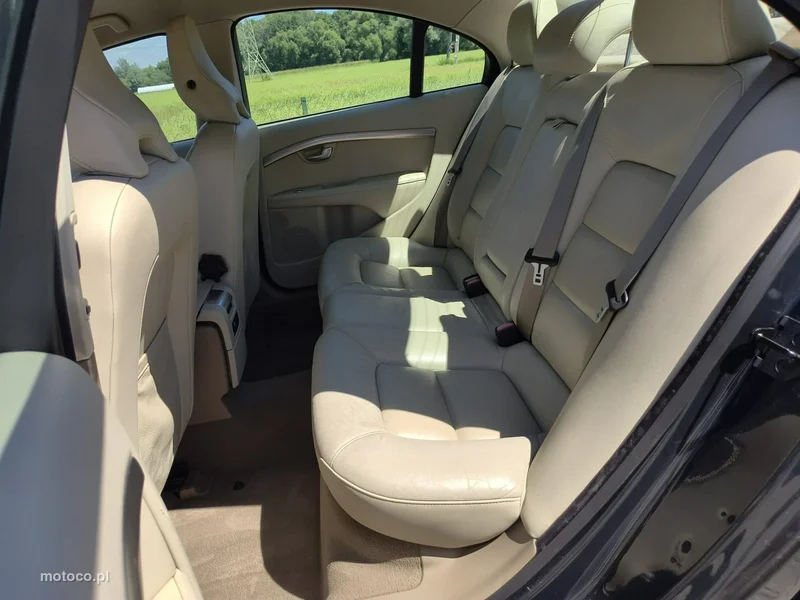 Volvo S80 14