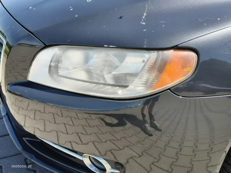 Volvo S80 24