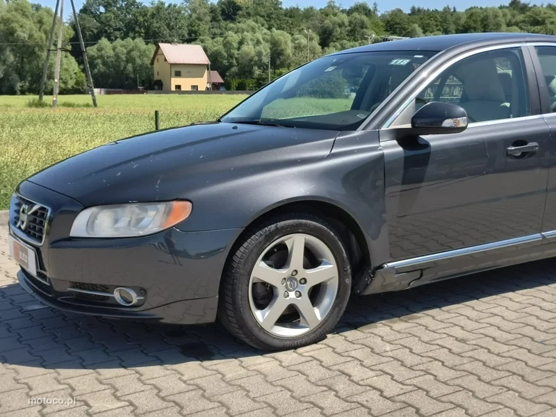 Volvo S80 25