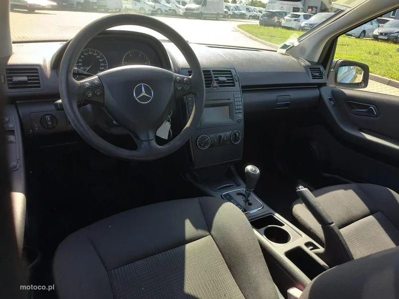 Mercedes-Benz Klasa A W169 A 180 9