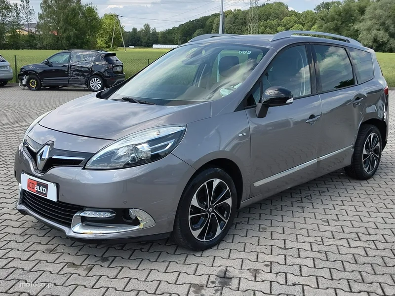 Renault Grand Scenic II 3
