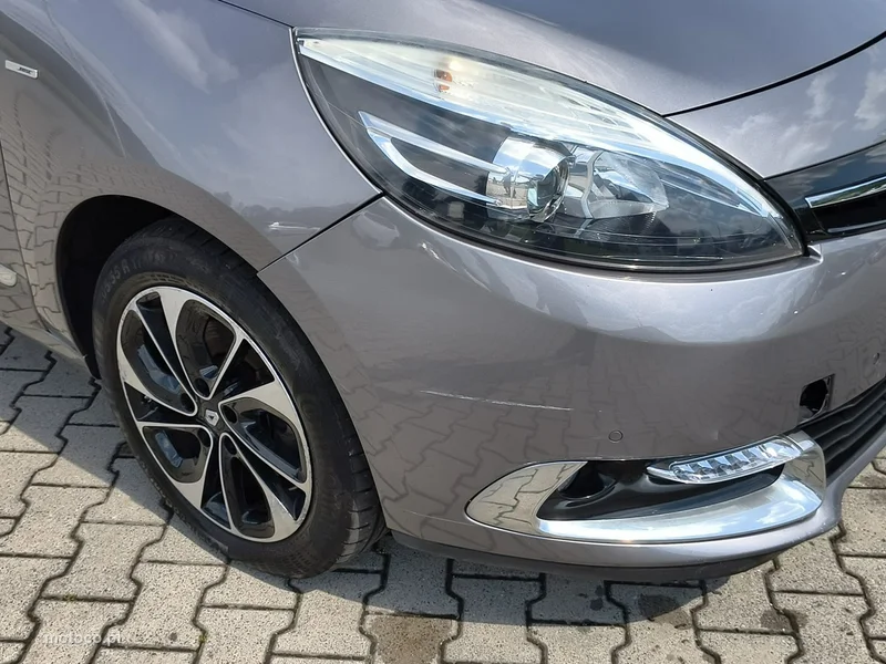 Renault Grand Scenic II 22