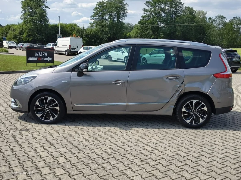 Renault Grand Scenic II 4