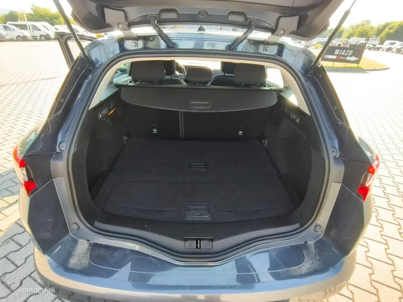 Renault Megane IV 16