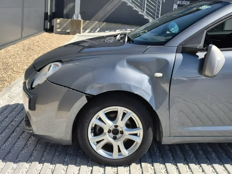 Alfa Romeo MiTo 19