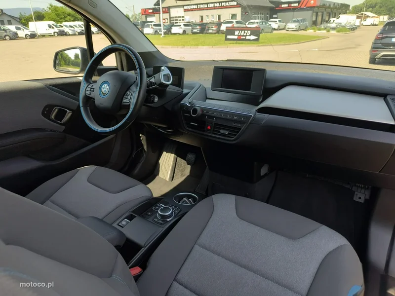 BMW i3 14