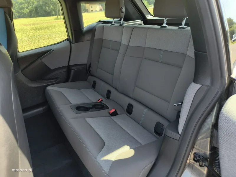 BMW i3 16