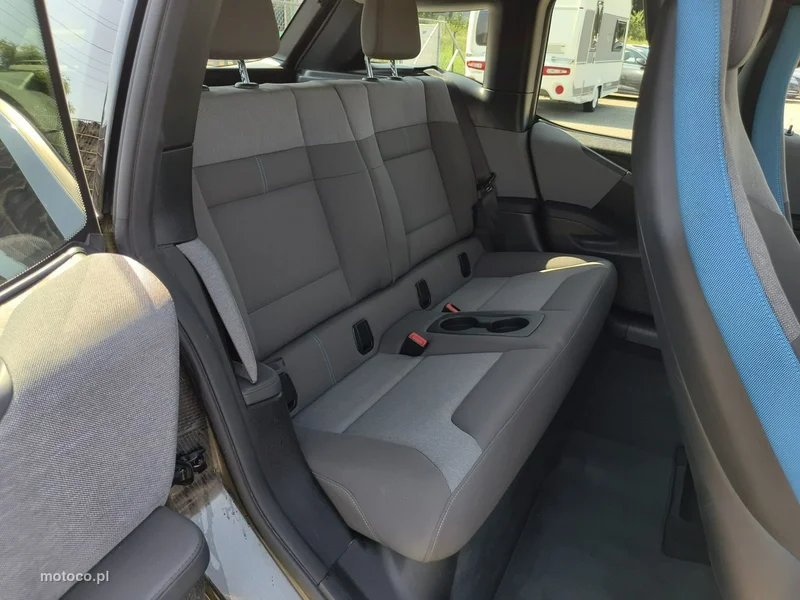 BMW i3 18