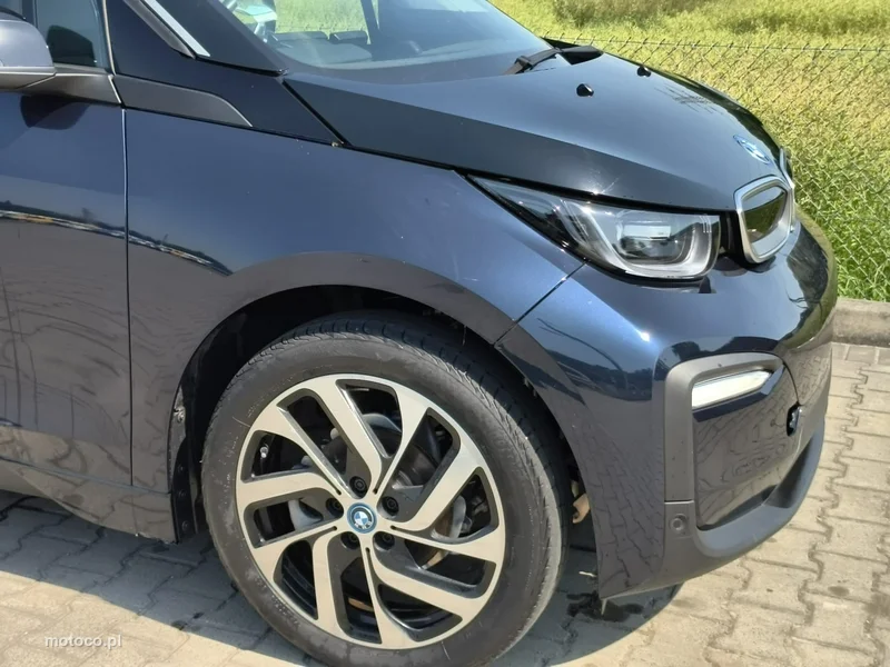 BMW i3 24