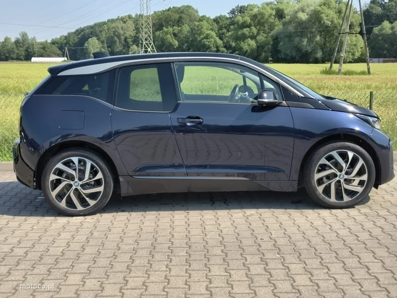BMW i3 8