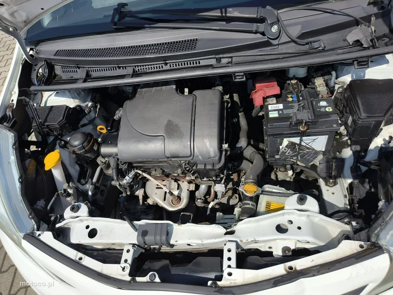 Toyota Yaris XP130 22