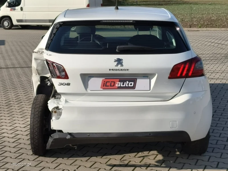 Peugeot 308 6
