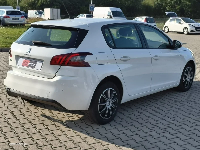 Peugeot 308 7
