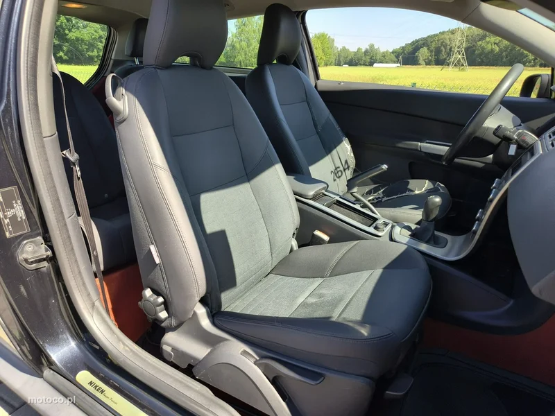 Volvo C30 13