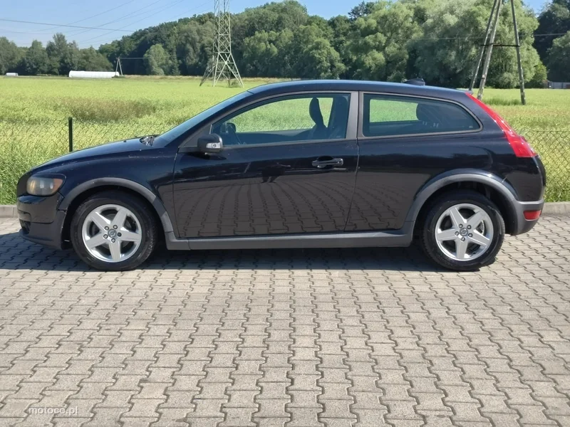 Volvo C30 4