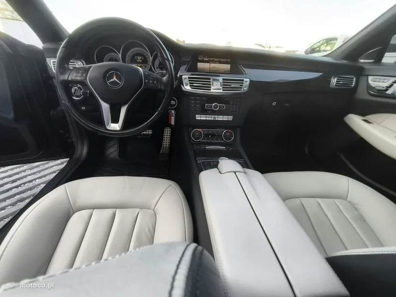 Mercedes-Benz CLS C218 350 15