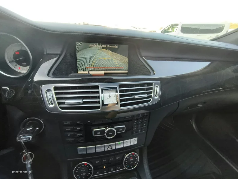 Mercedes-Benz CLS C218 350 16