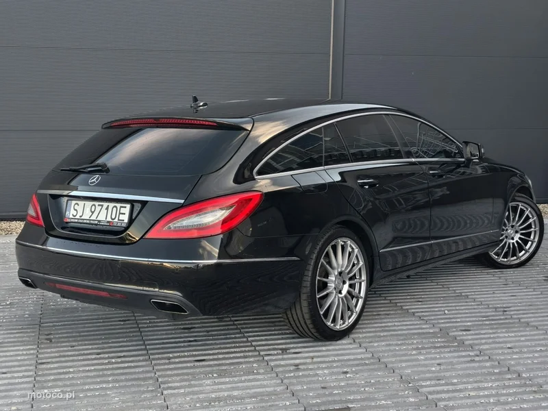 Mercedes-Benz CLS C218 350 7