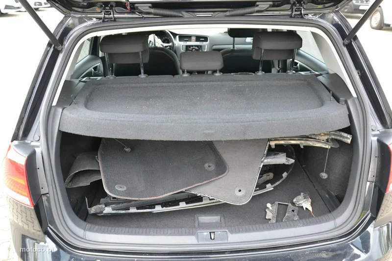 Volkswagen Golf VII 17