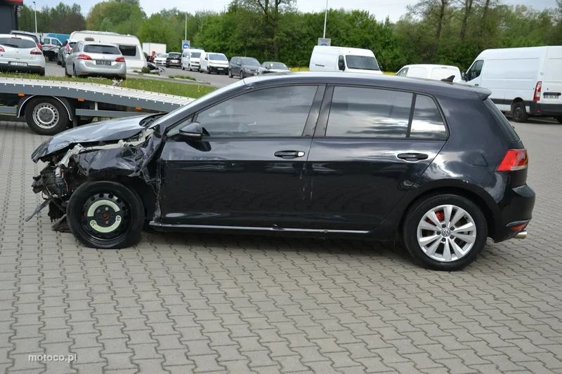 Volkswagen Golf VII 4