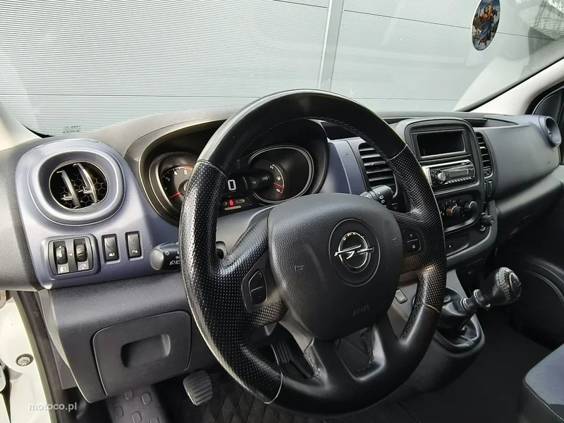 Opel Vivaro 12