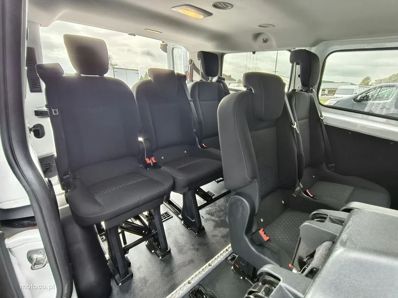 Ford Transit Custom 16