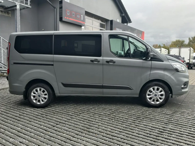 Ford Transit Custom 8