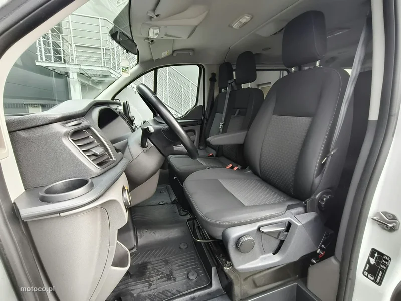 Ford Transit Custom 9
