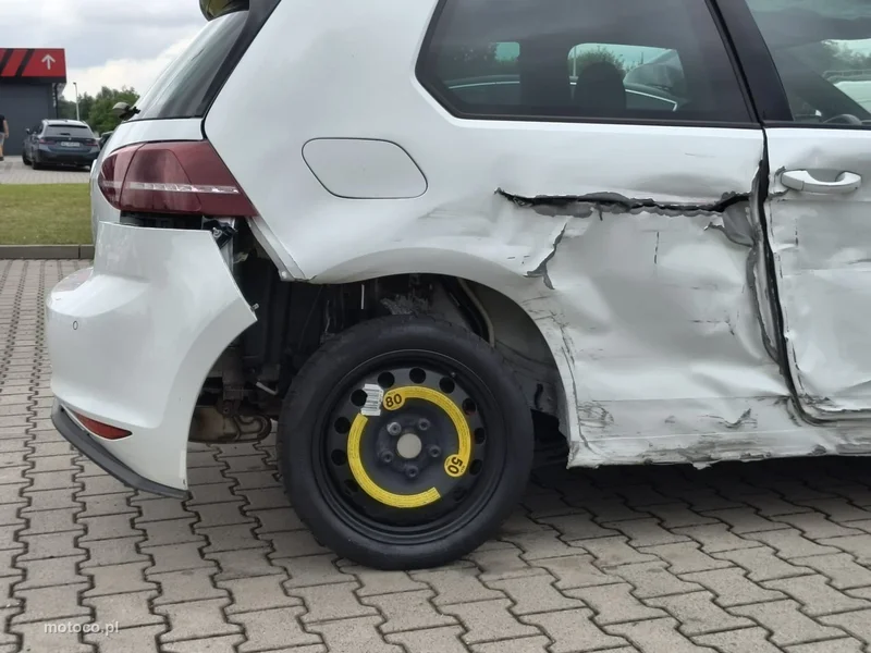 Volkswagen Golf VII 18