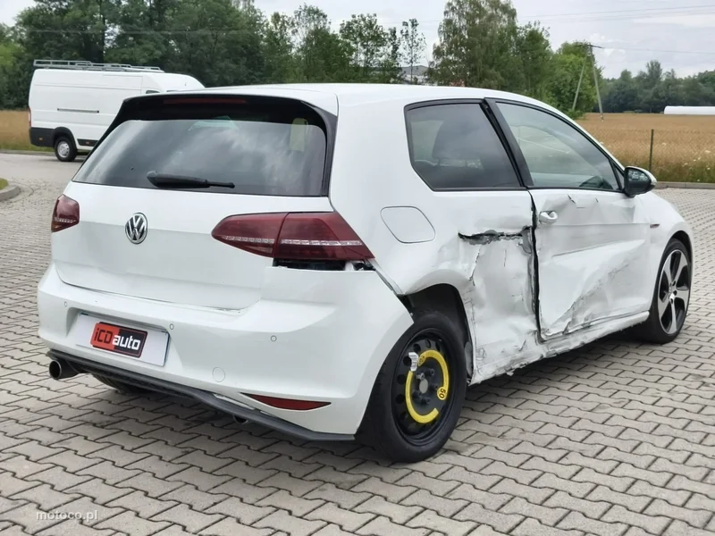 Volkswagen Golf VII 7