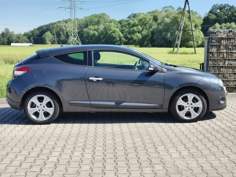 Renault Megane III 8