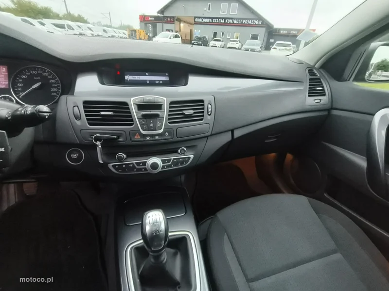 Renault Laguna III 12