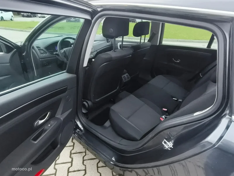 Renault Laguna III 16
