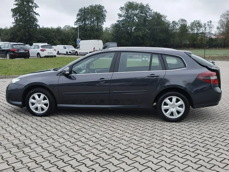 Renault Laguna III 4