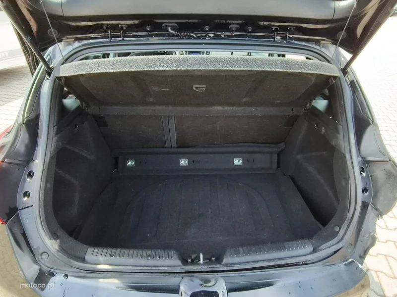 Hyundai i30 16