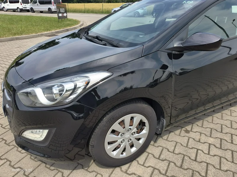 Hyundai i30 19