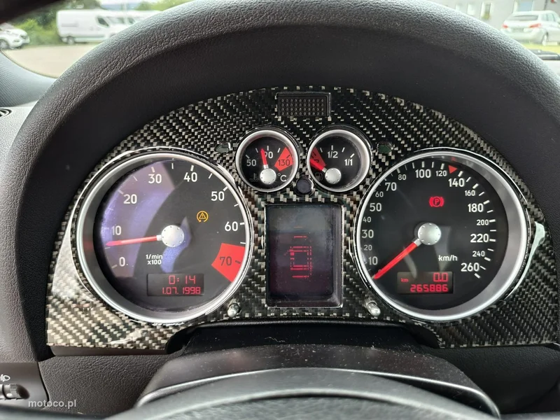 Audi TT 8N 12