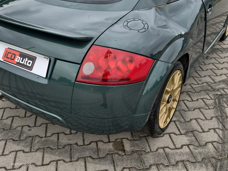 Audi TT 8N 19