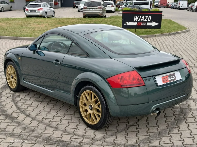 Audi TT 8N 5