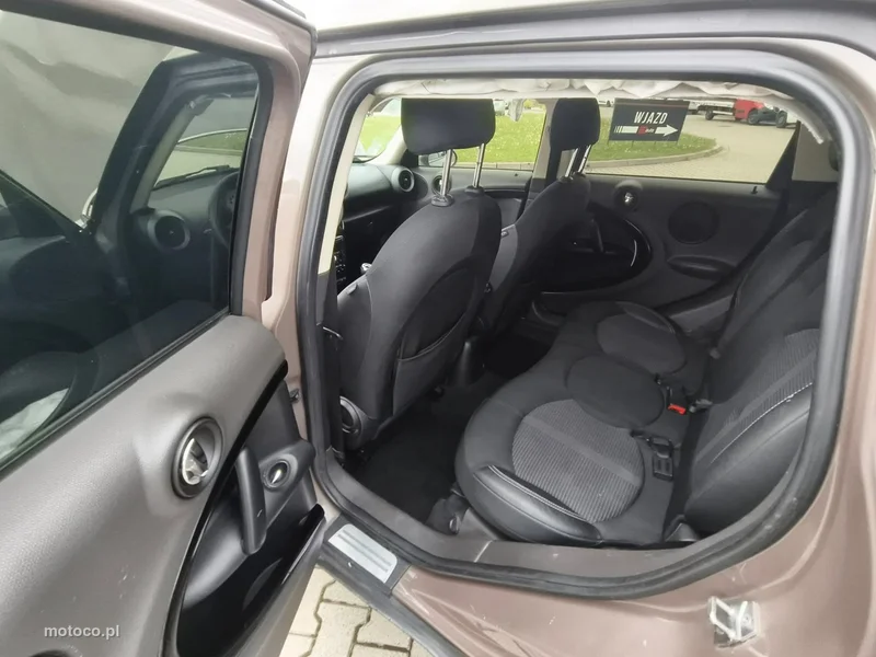 MINI Countryman 17