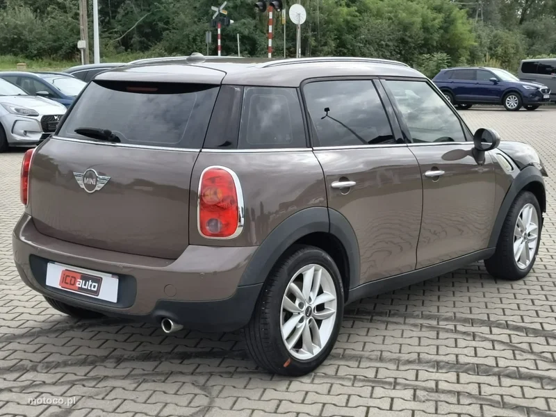 MINI Countryman 7