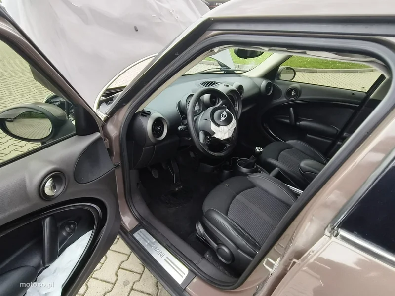 MINI Countryman 10