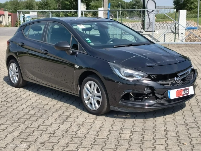 Opel Astra J