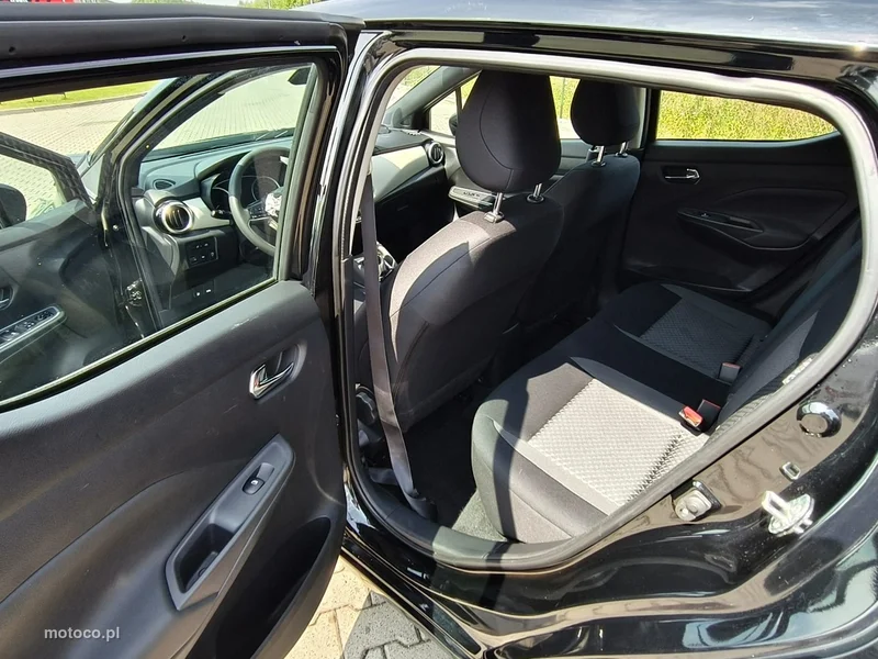 Nissan Micra 17