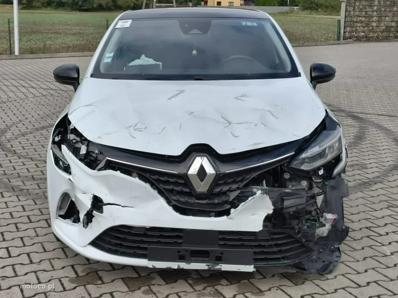 Renault Clio V 2